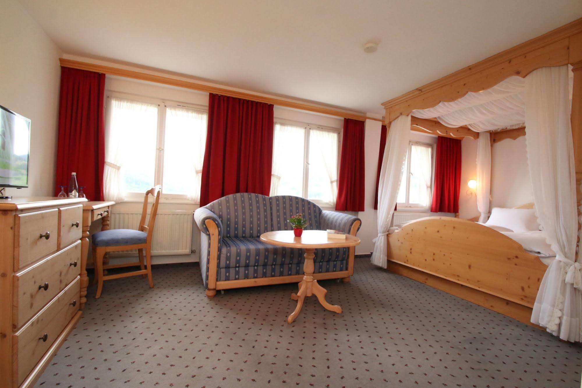 Hotel Landgasthof Adler Altenrond Kültér fotó
